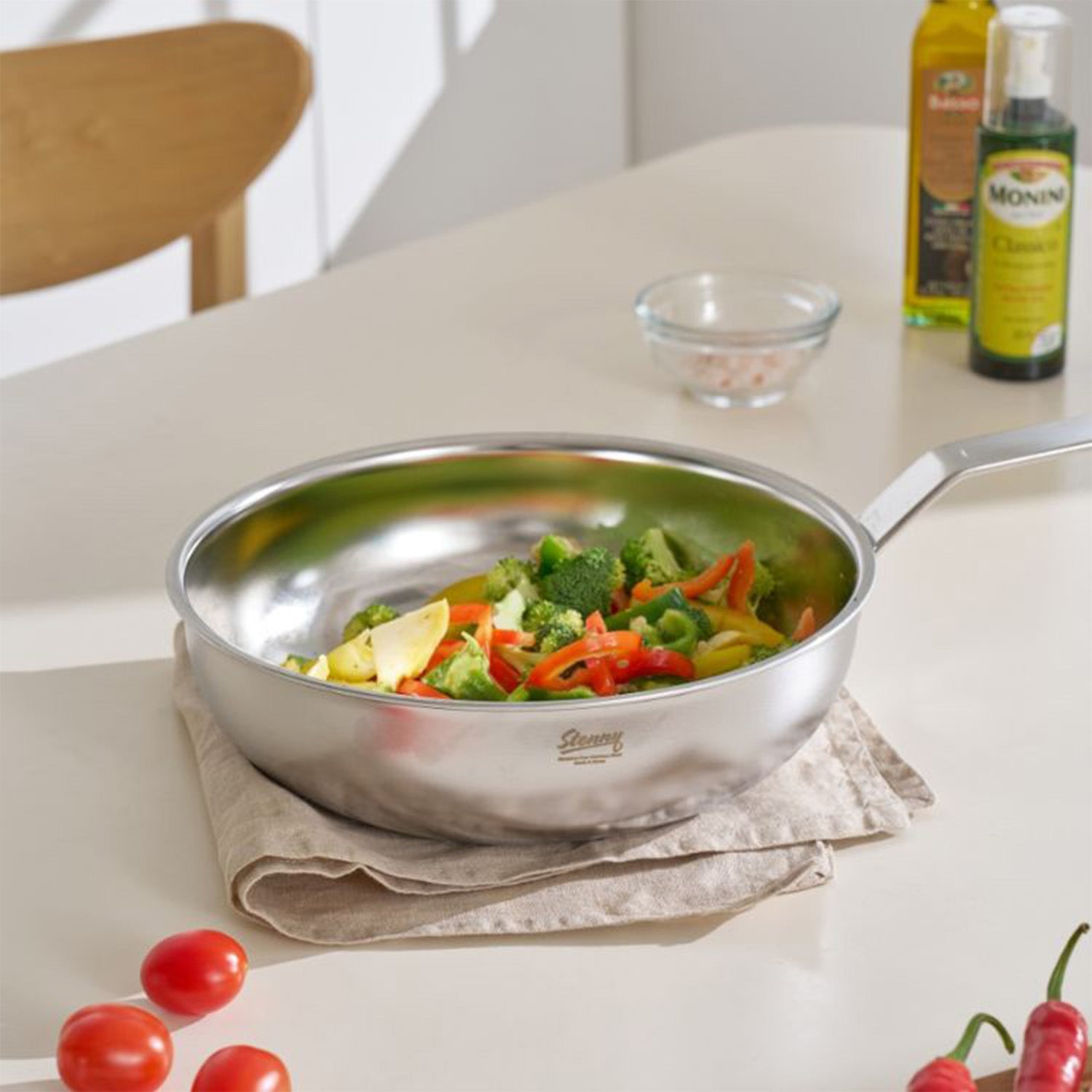 STENNY 9.5" Stainless Steel Wok Pan